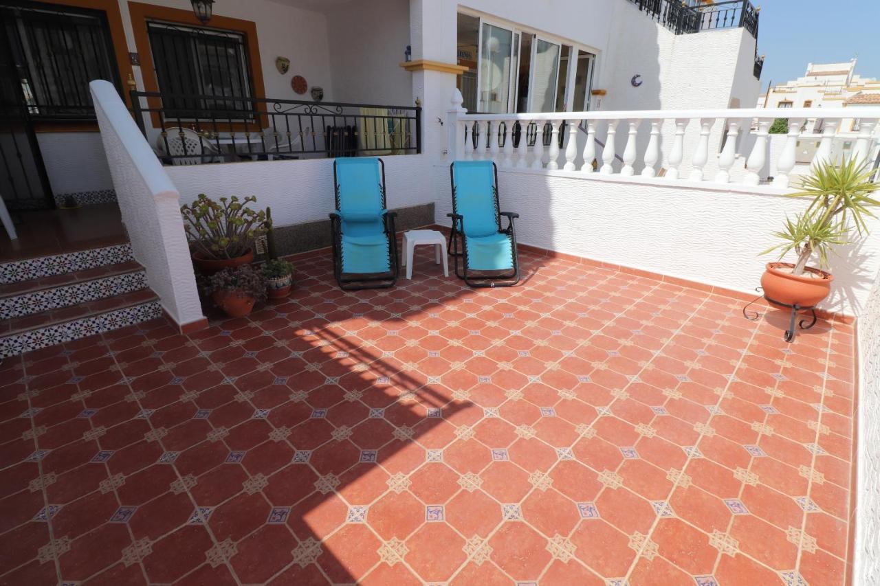 オリウエラ Vistabella Golf Flat With Access To Pool And Parkingヴィラ エクステリア 写真